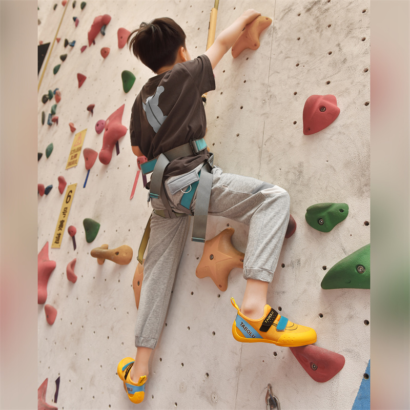 Sepatu panjat tebing anak laki - Kids Outdoor Jumping ulasan dan harga