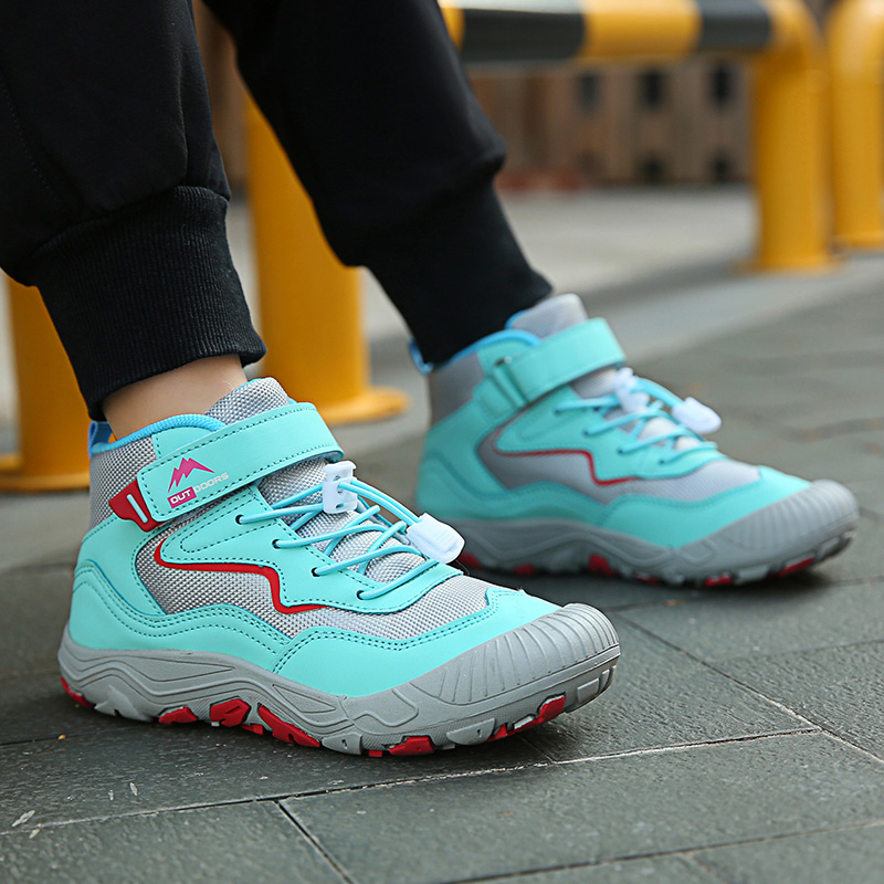 Sepatu mendaki anti selip anak - Kids Outdoor Jumping ulasan dan harga